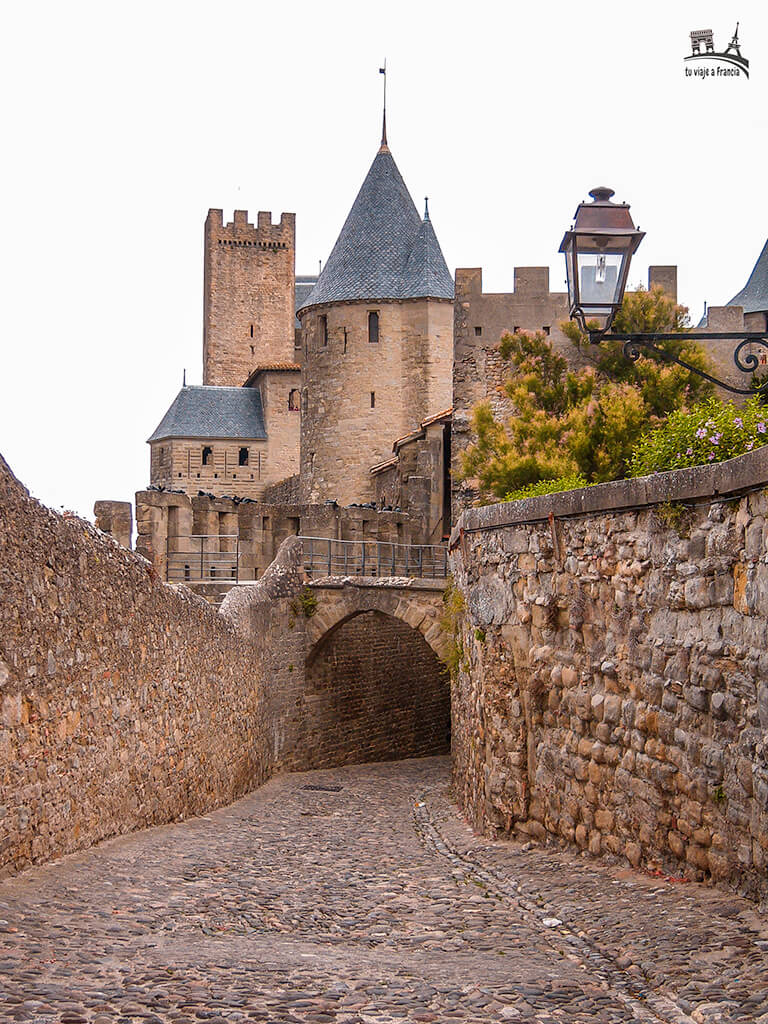 Acceso desde la Puerta del Aude, que ver en Carcassonne