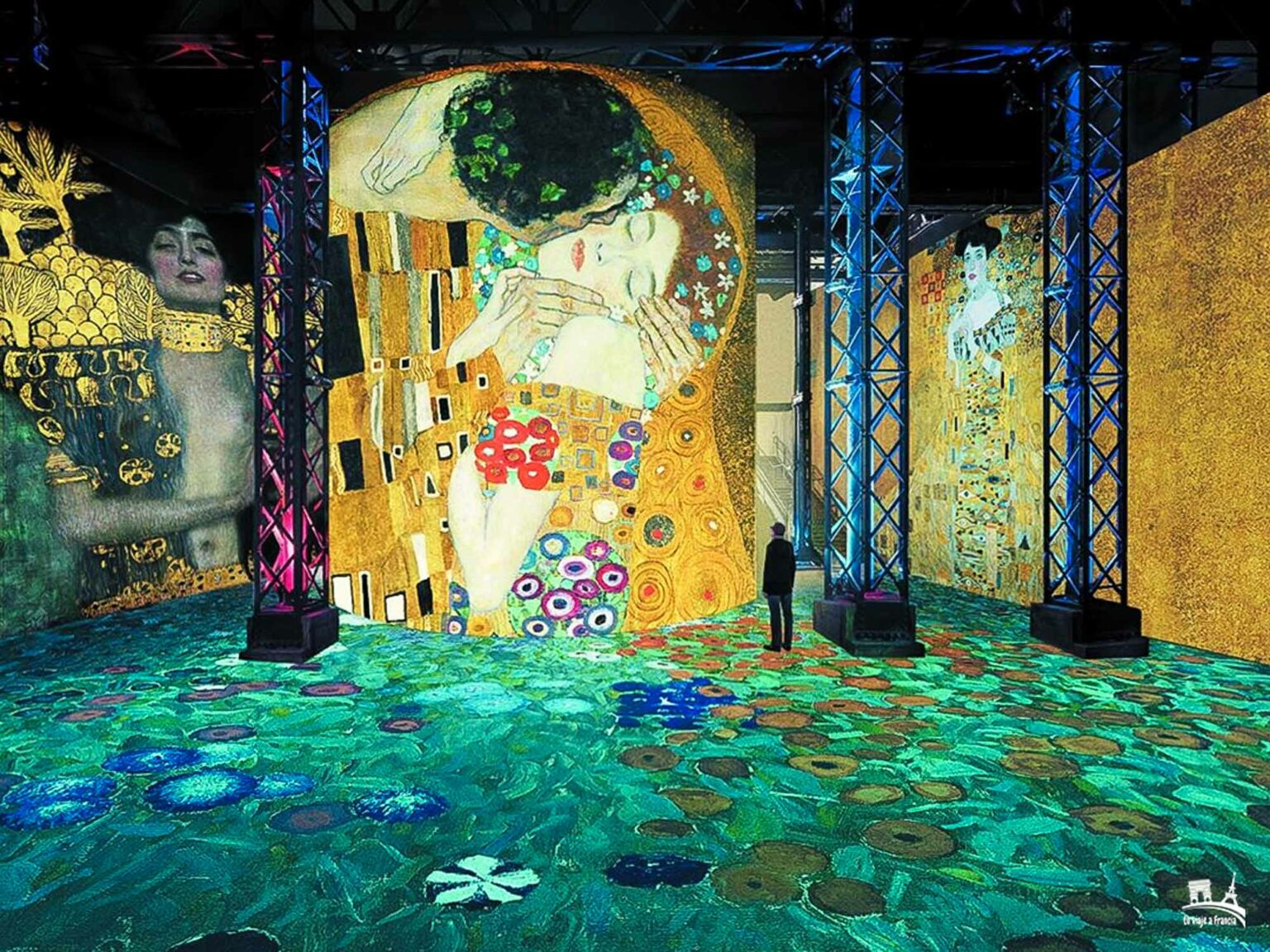 Emily In Paris Atelier Des Lumieres 22 localizaciones de EMILY IN PARIS donde se rodó la serie