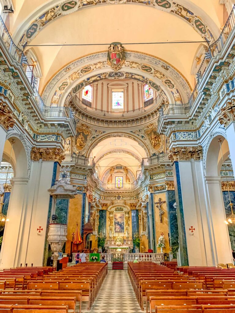 Interior de la Catedral de Santa Reparata - Que ver en Niza