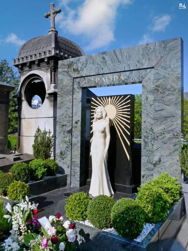 Tumba de Dalida, Cementerio de Montmartre