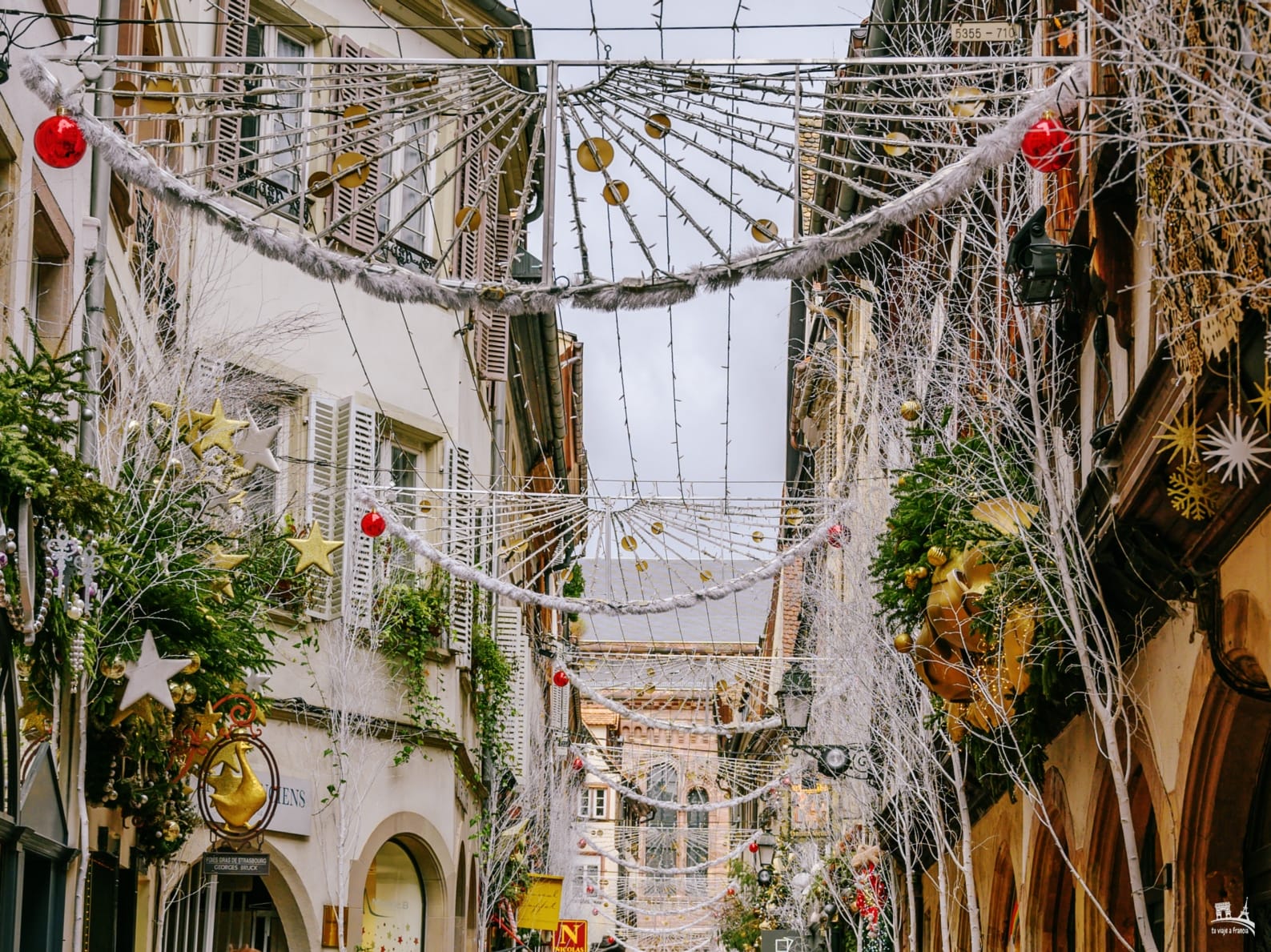 Decoración de las calles de Estrasburgo en Navidad