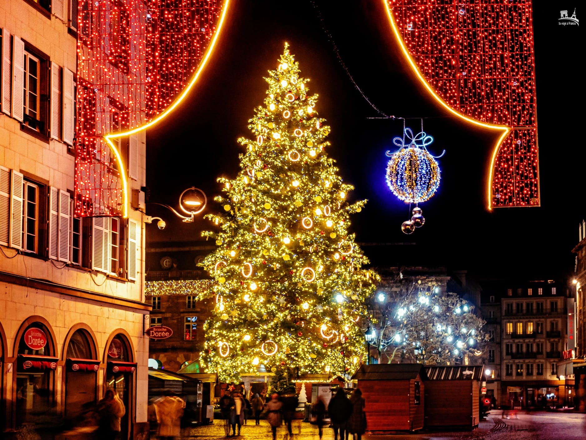 Mercado de la Plaza Kléber Estrasburgo en Navidad