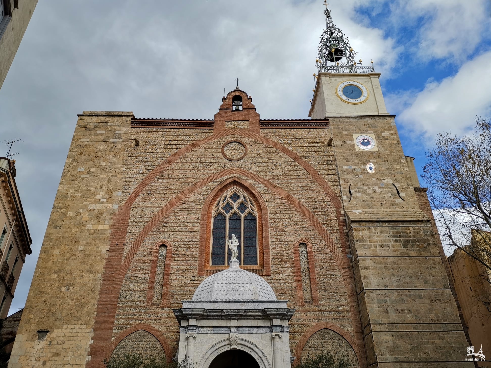 Fachada de la Catedral de Saint-Jean-Baptiste Perpignan