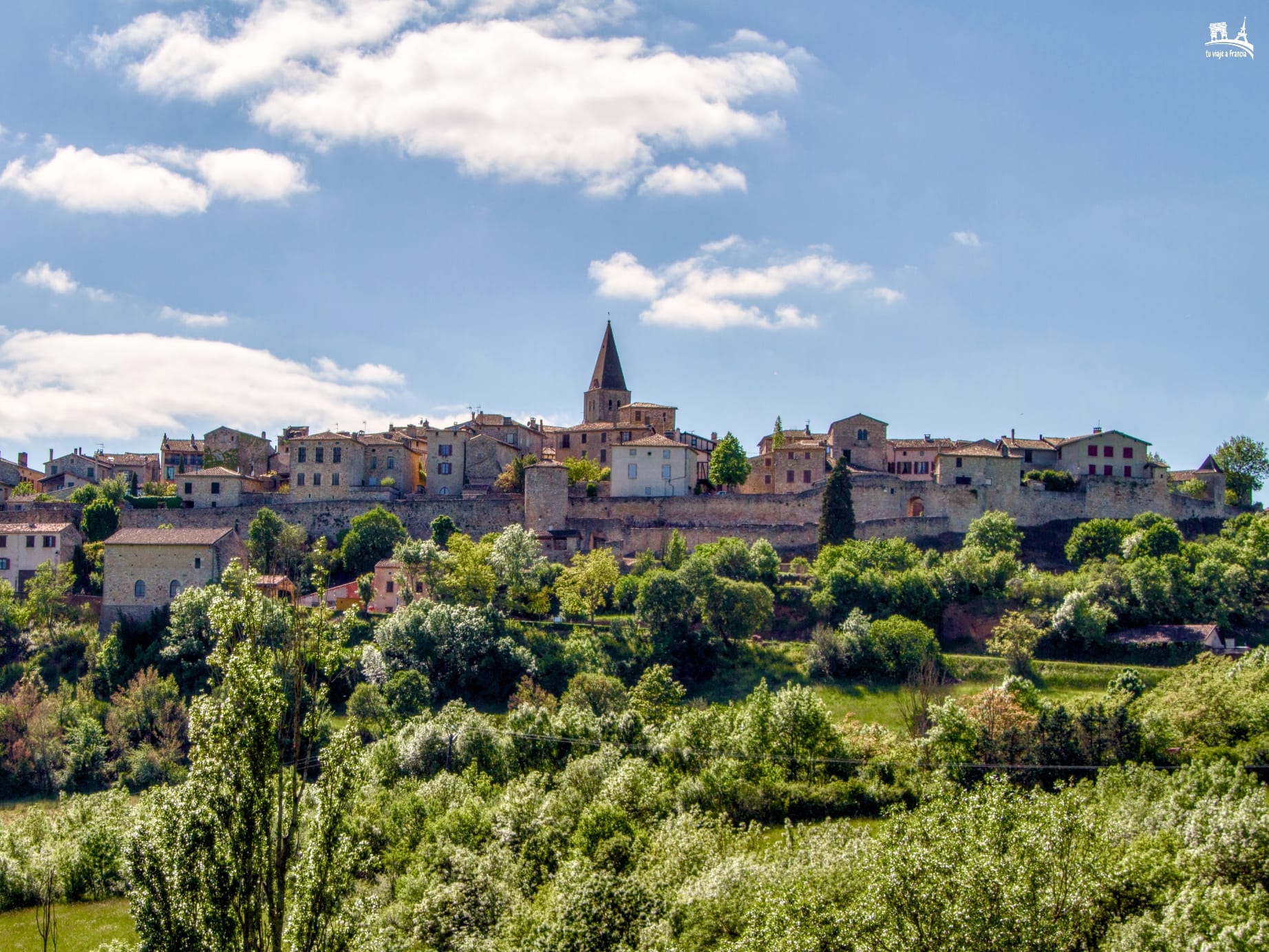 Panorámica de Puycelsi - Pueblos bonitos cerca de Toulouse