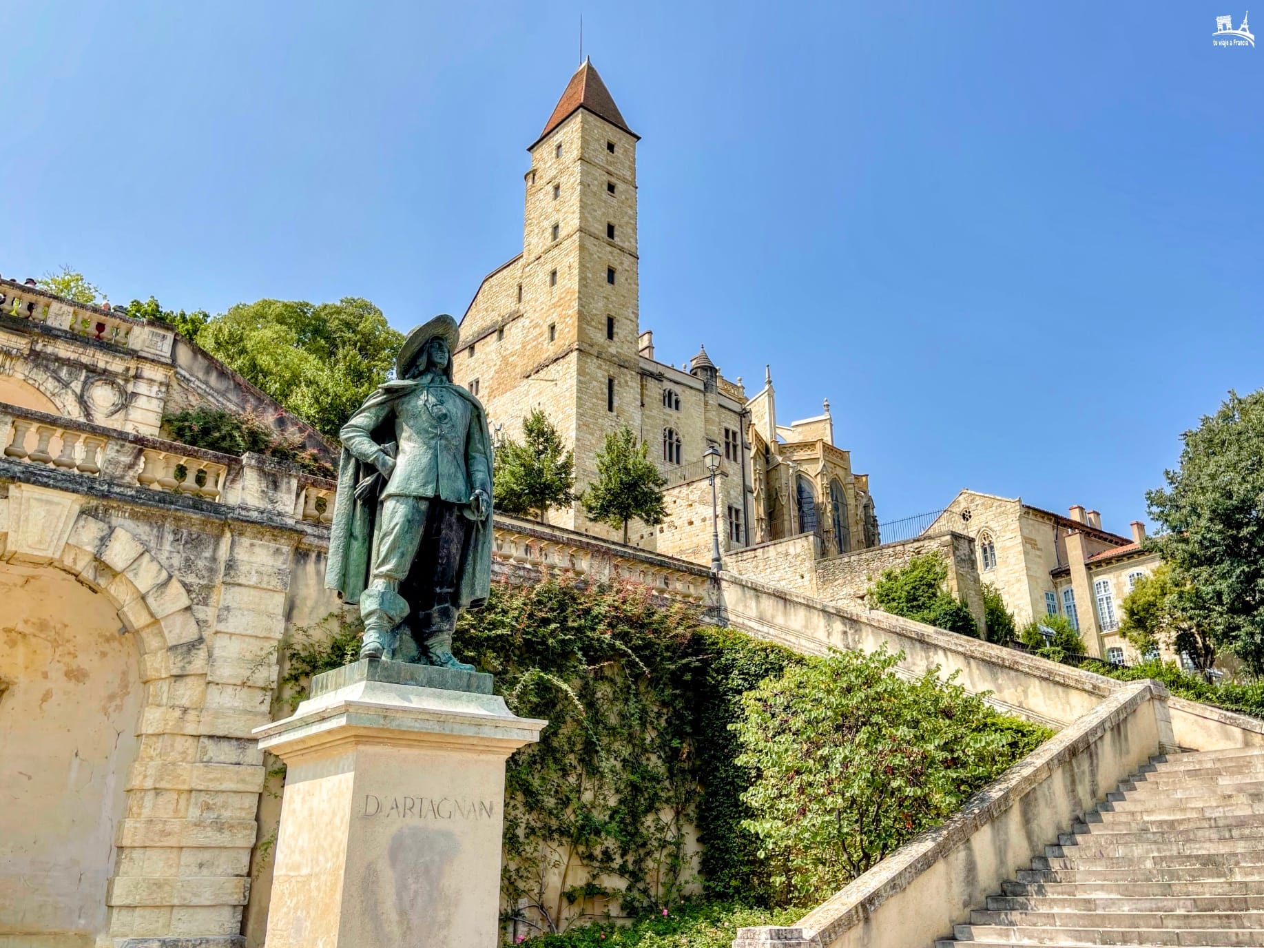 Escalinata monumental de Auch - Suroeste de Francia