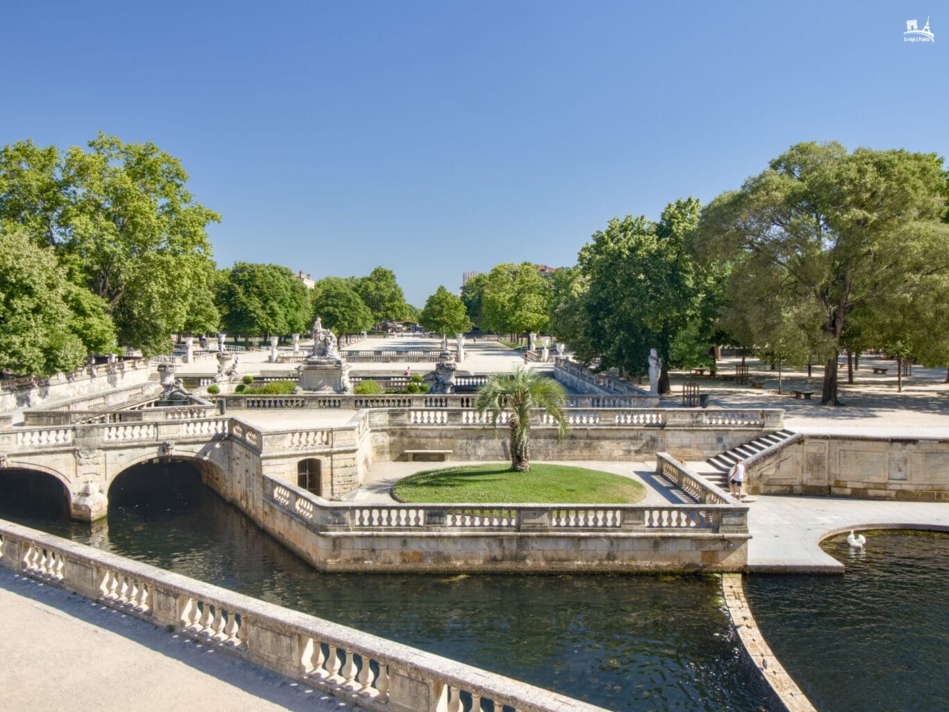 Jardines de la Fuente - Jardins de la Fontaine Nimes
