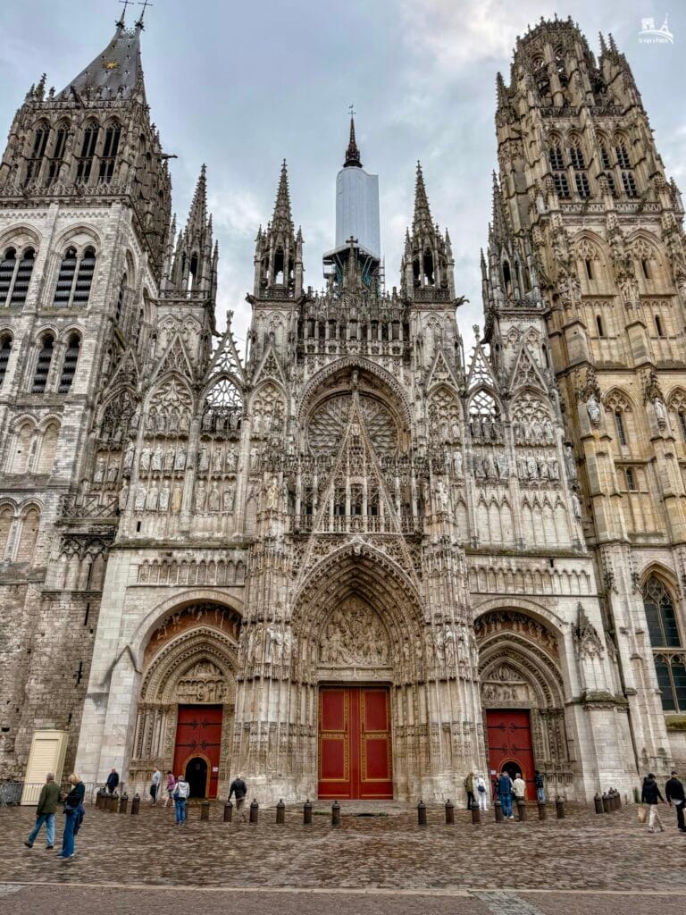 Portada principal de la Catedral de Rouen